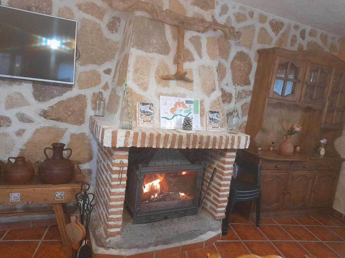 Casa Rural El Pajar Navaluenga Esterno foto