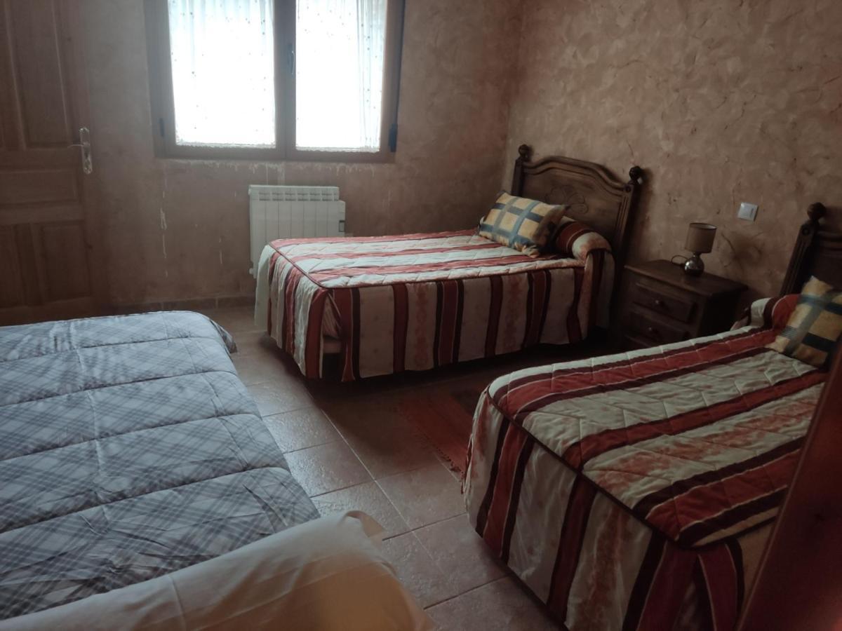 Casa Rural El Pajar Navaluenga Esterno foto