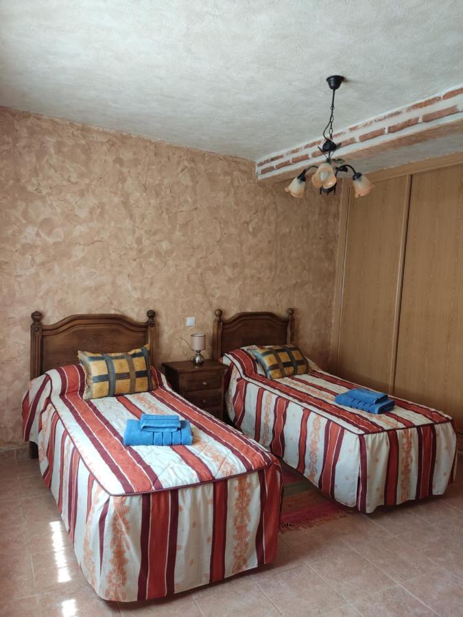 Casa Rural El Pajar Navaluenga Esterno foto