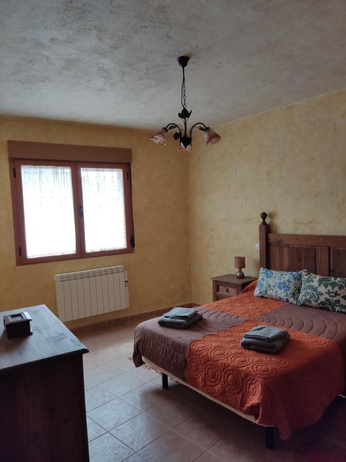 Casa Rural El Pajar Navaluenga Esterno foto